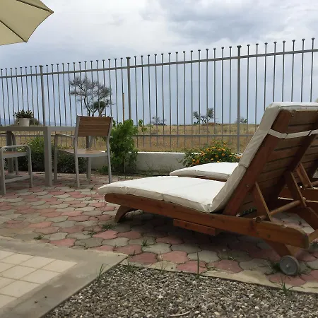 Roseto Beach Club * Casa Scrisi