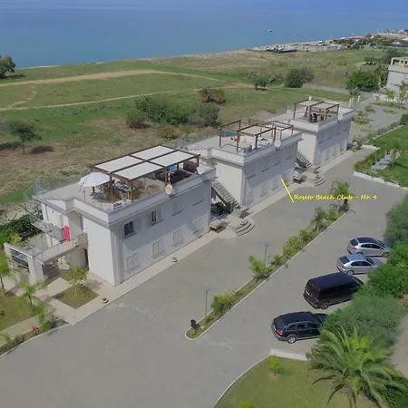 Roseto Beach Club Casa Scrisi